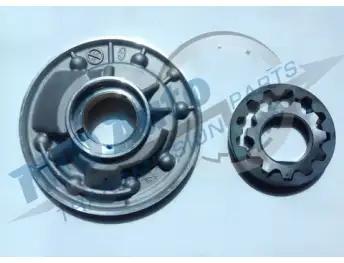 F4A41-OIL PUMP 03/KMF4A.PUM03